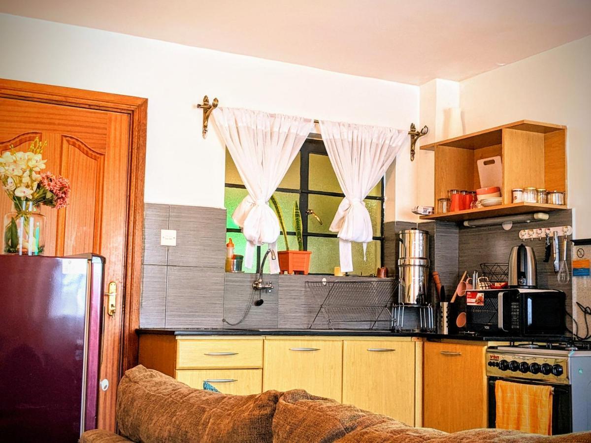 Home And Away Cozy Studio Apartment Number 407 Nairobi Exteriör bild